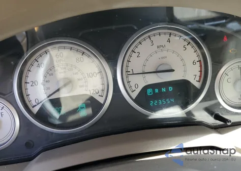 2010 Chrysler Town & Country Limited z USA, uszkodzony, nr VIN 2A4RR6DX4AR152243